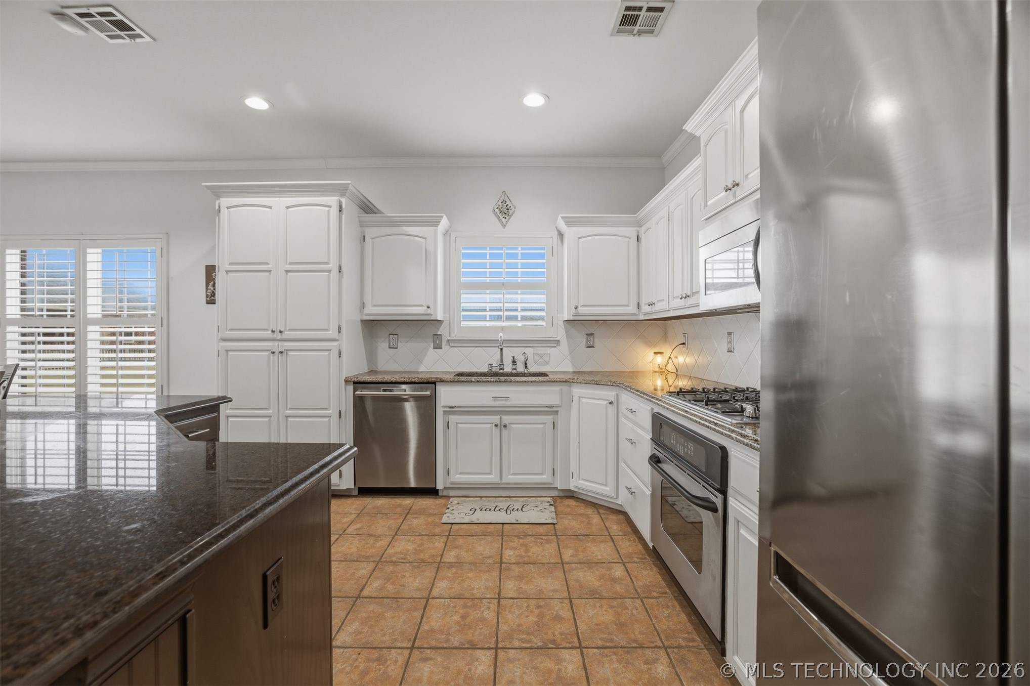 3810 S Palm Avenue Property Photo 15