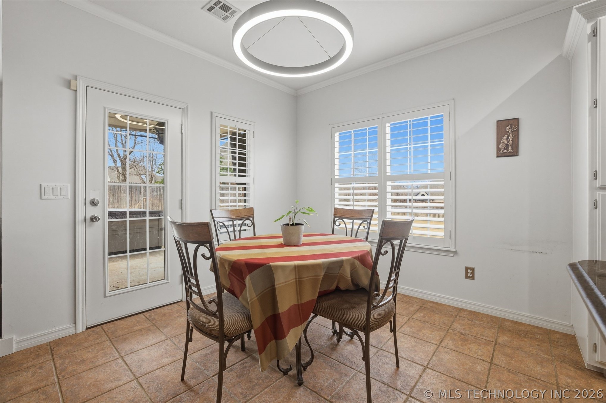 3810 S Palm Avenue Property Photo 17