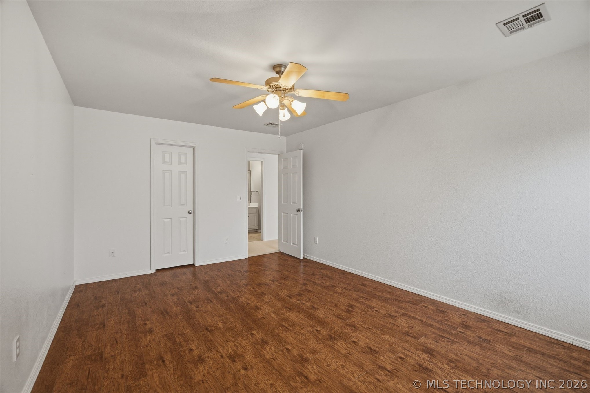 3810 S Palm Avenue Property Photo 35