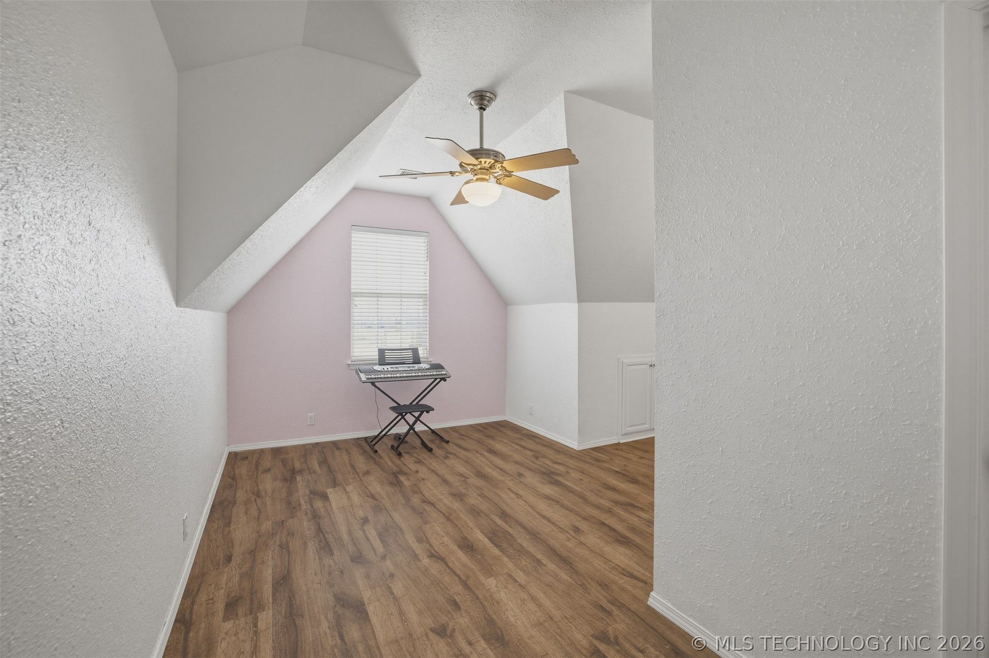 3810 S Palm Avenue Property Photo 42