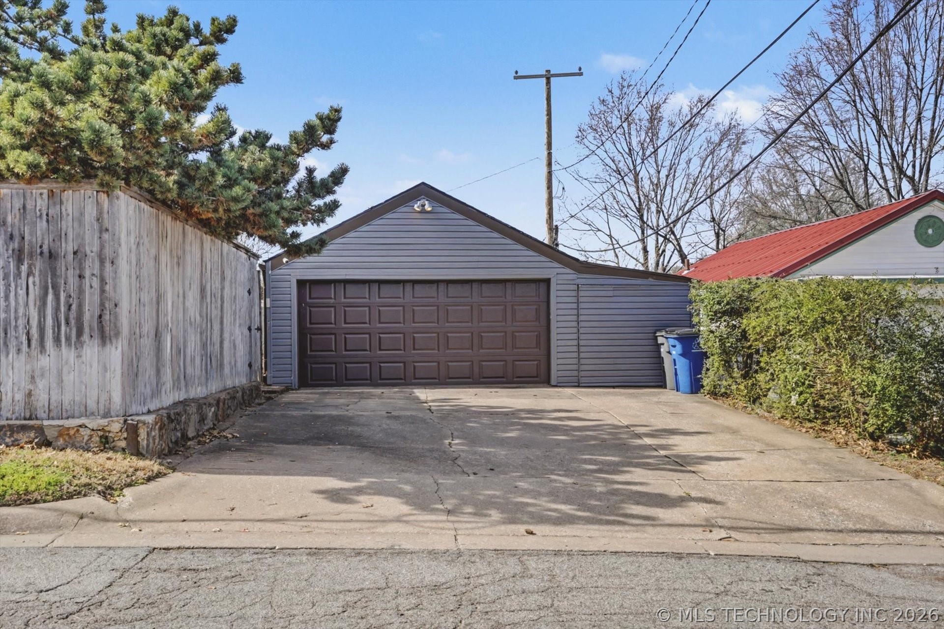 2471 E 22nd Place Property Photo 3