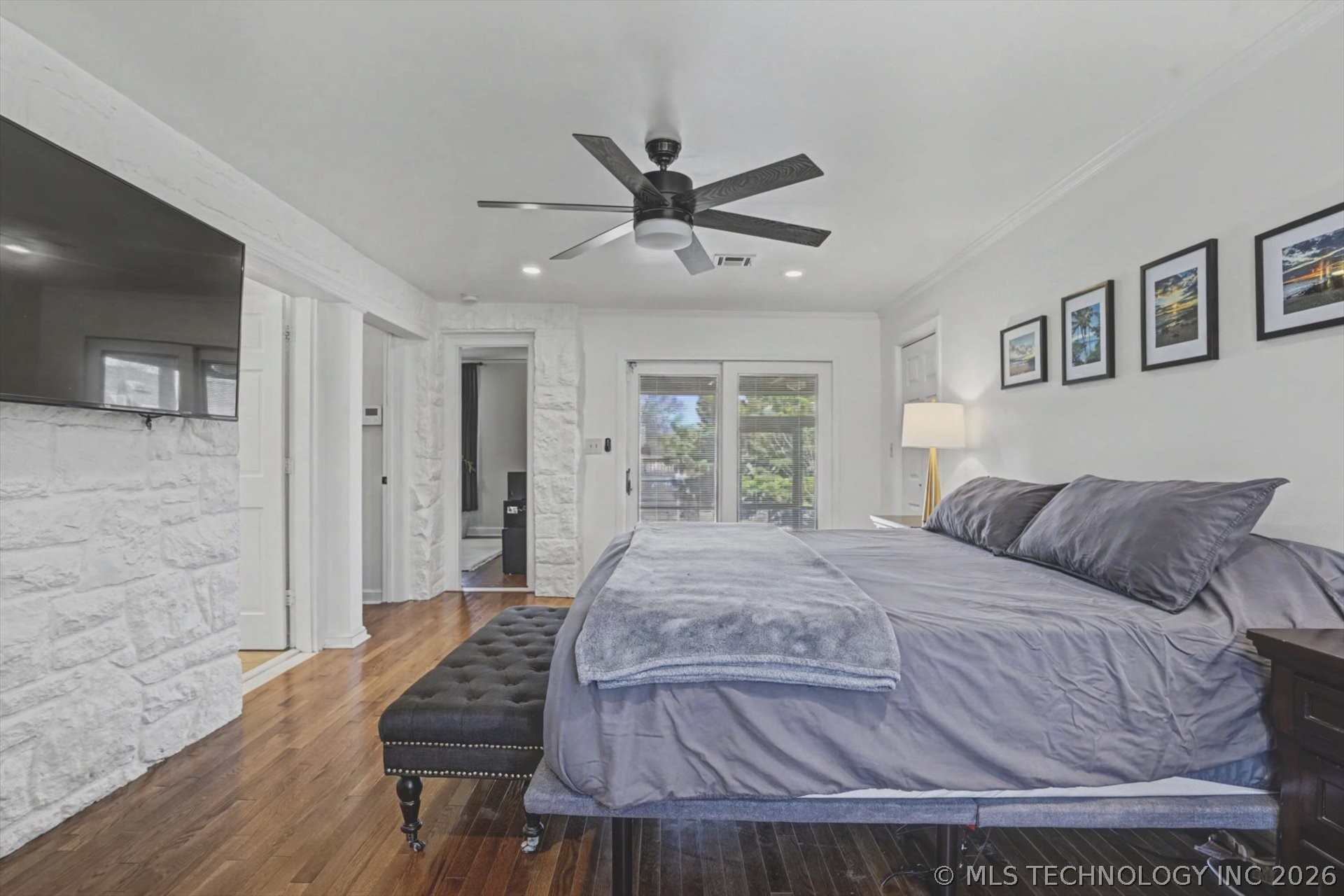 2471 E 22nd Place Property Photo 17