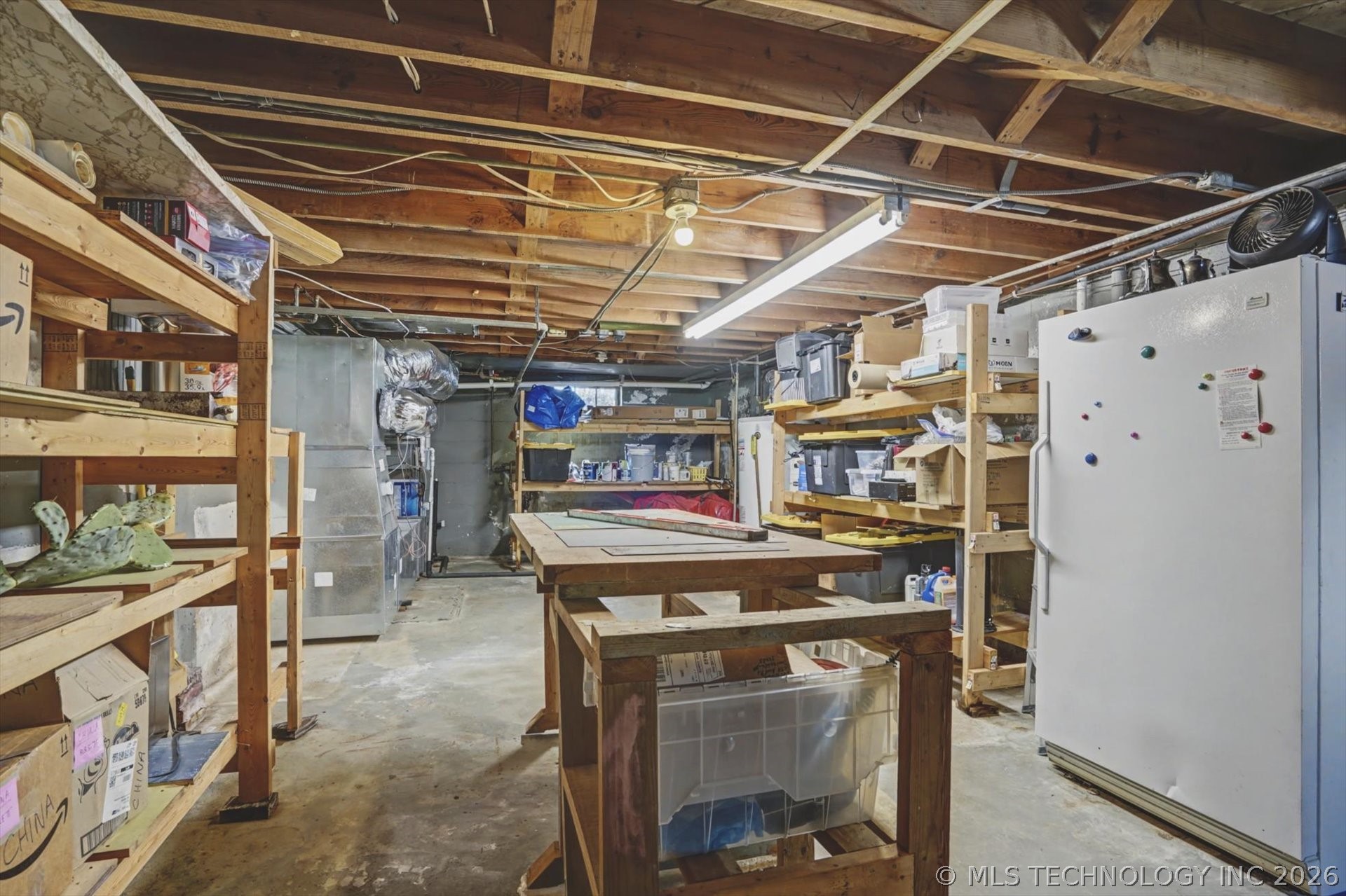 2471 E 22nd Place Property Photo 32