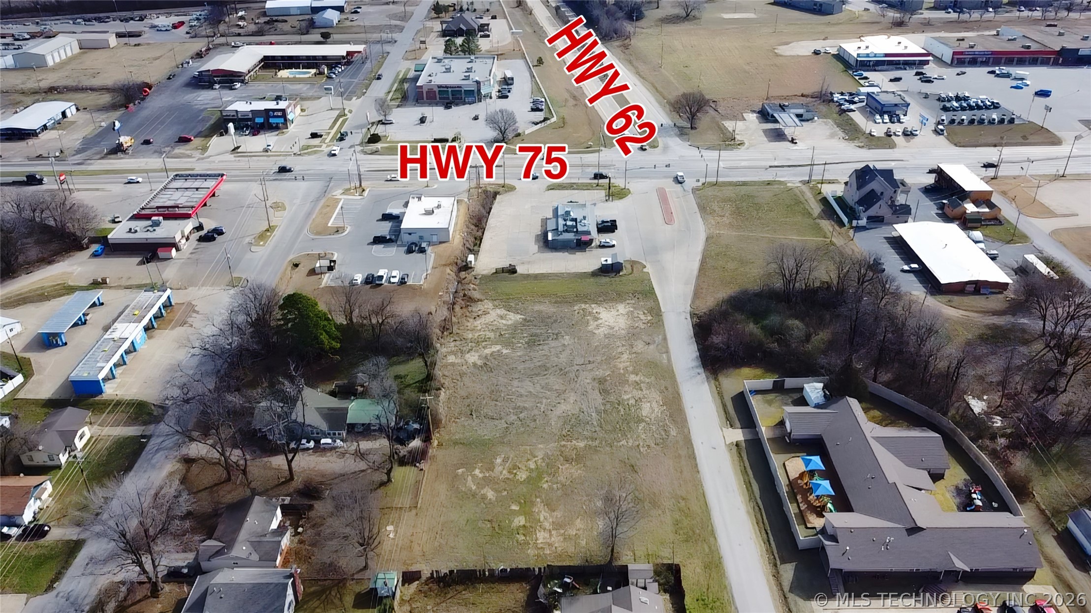 727 E 21st Street Property Photo 2