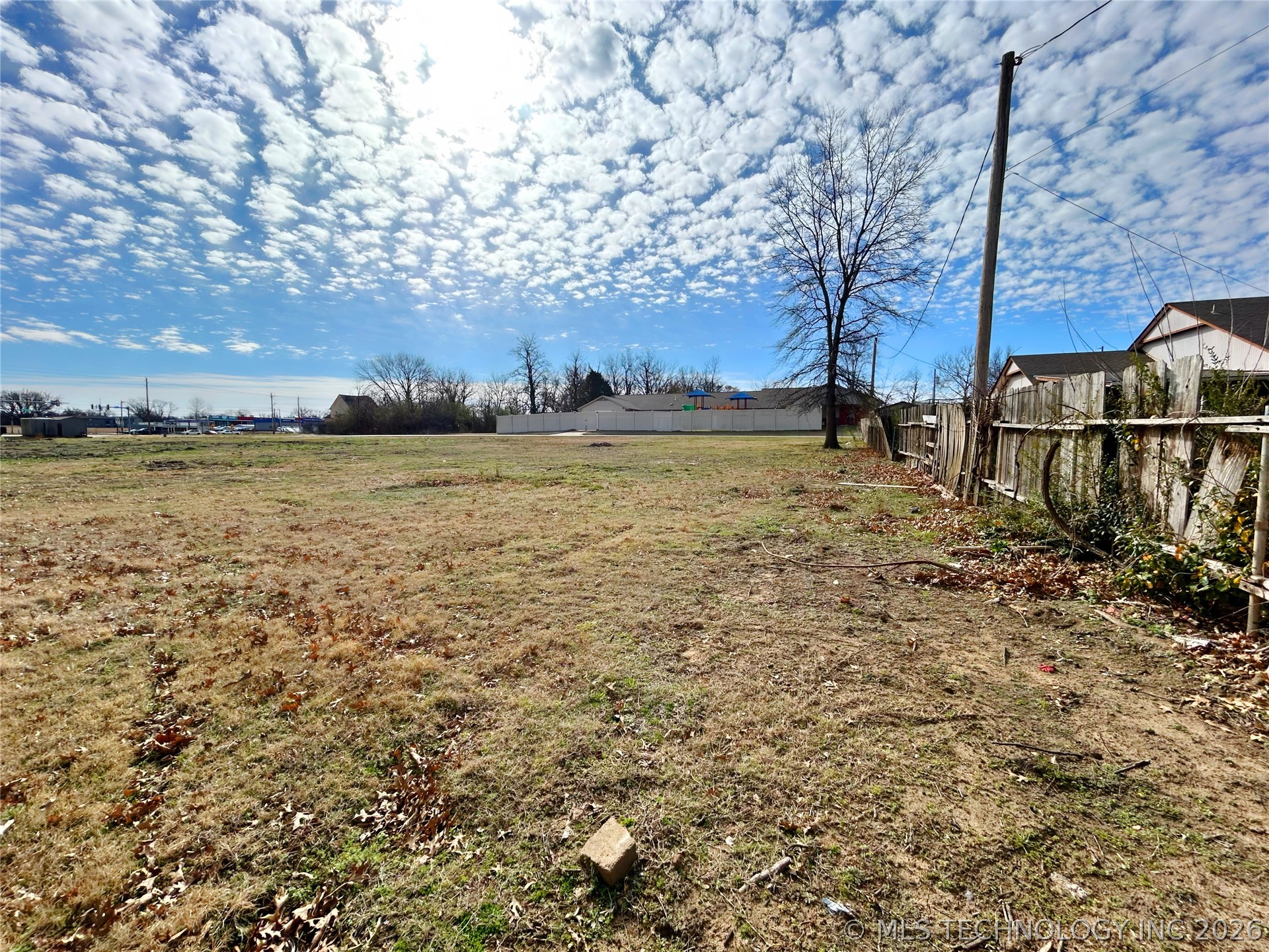 727 E 21st Street Property Photo 10