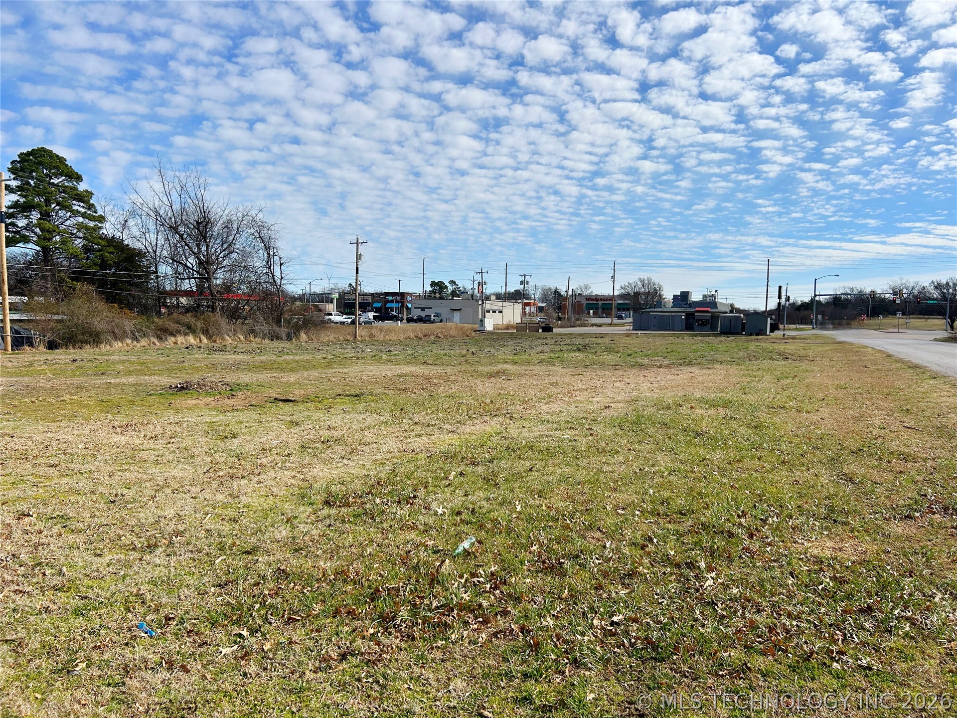 727 E 21st Street Property Photo 12