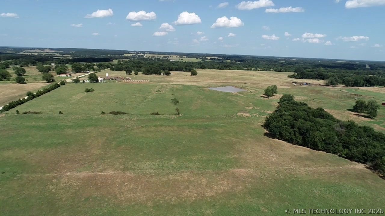 001 Armstrong Academy Property Photo 4