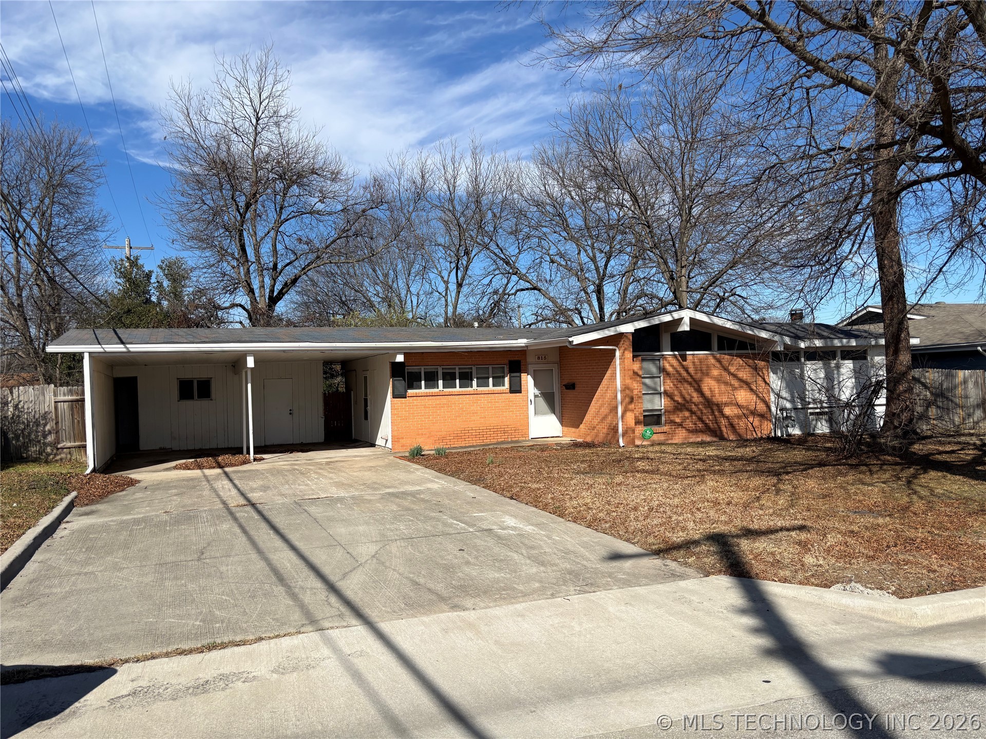 815 Campbell Street Property Photo 1