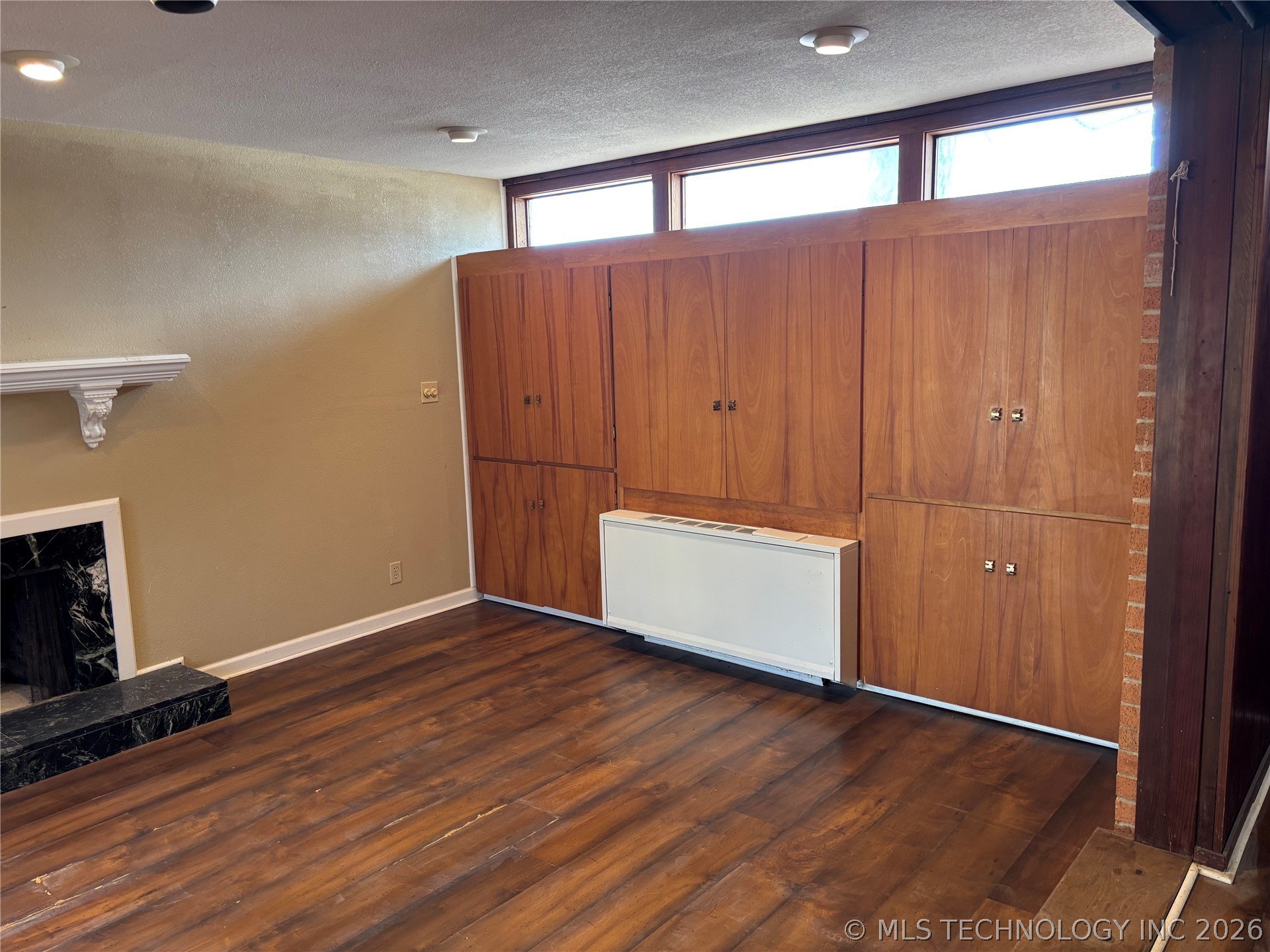 815 Campbell Street Property Photo 17