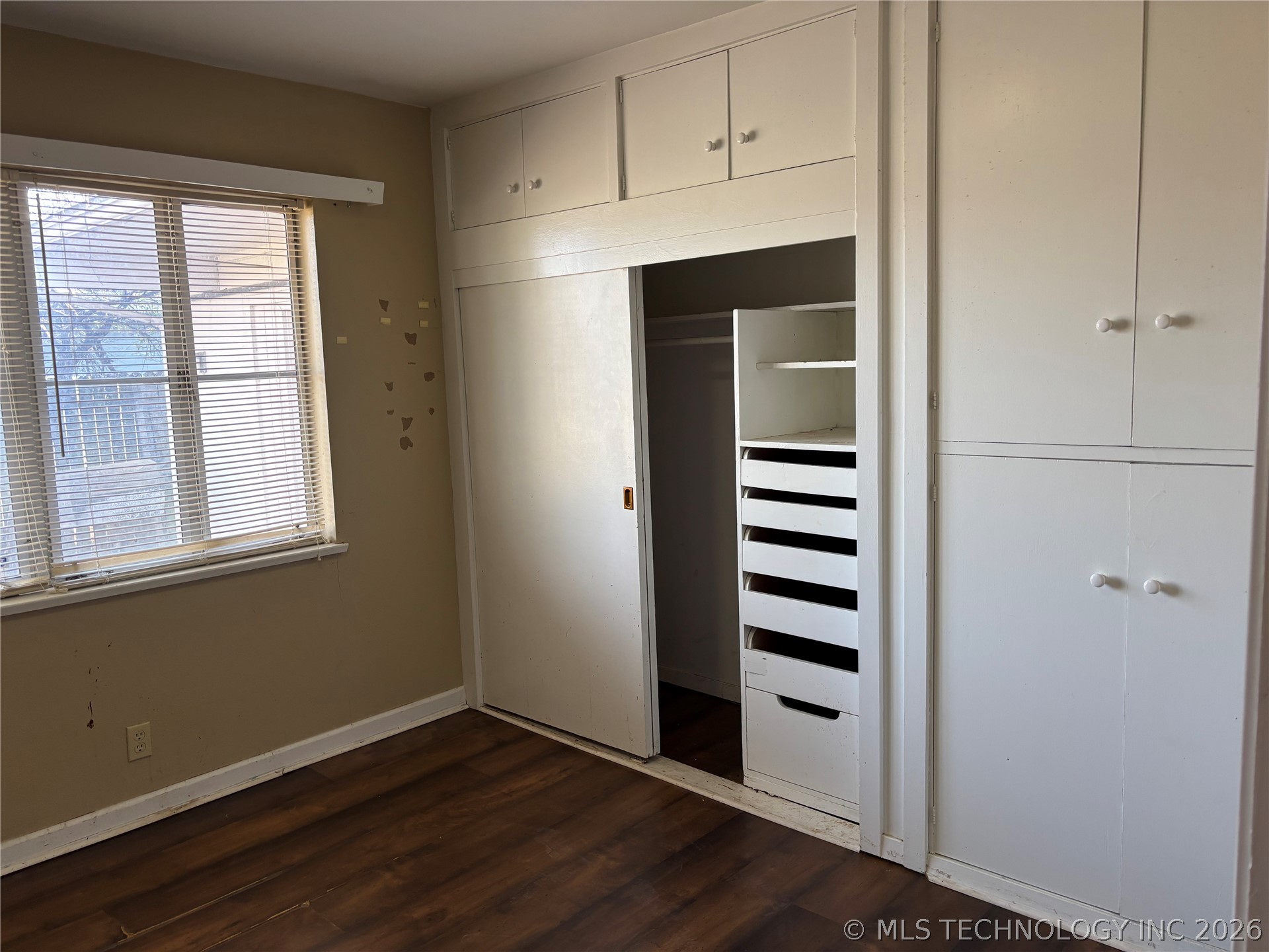815 Campbell Street Property Photo 26