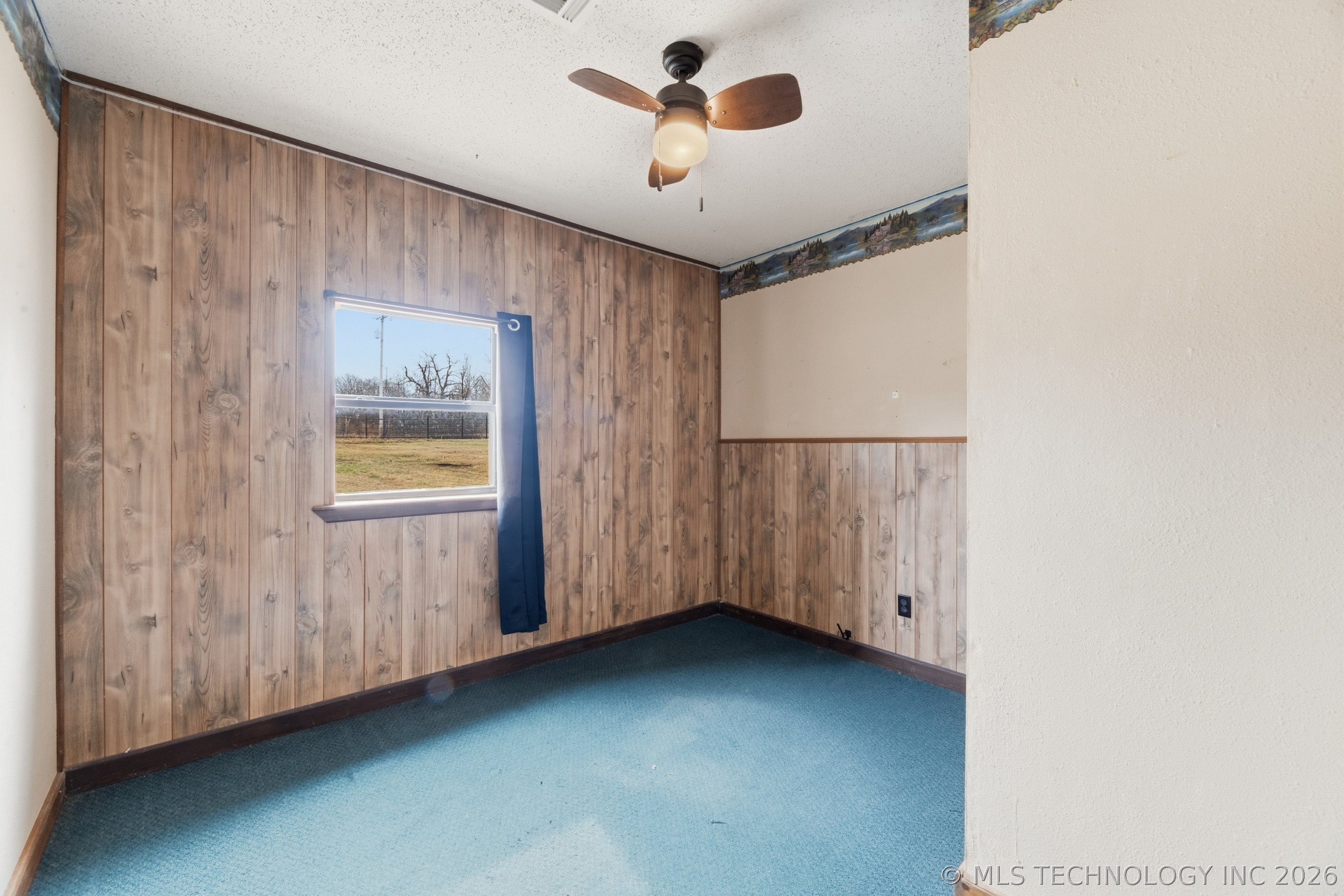 3060 S 4180 Road Property Photo 9