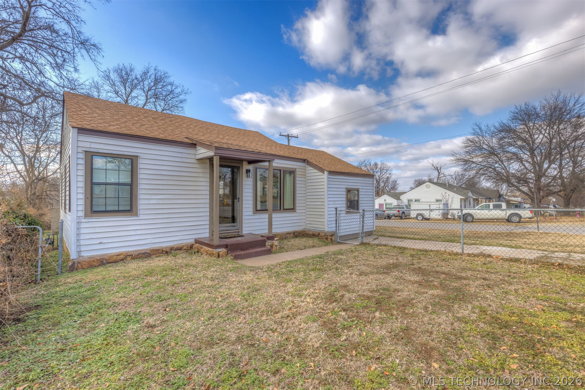 1348 N Toledo Avenue Property Photo 5