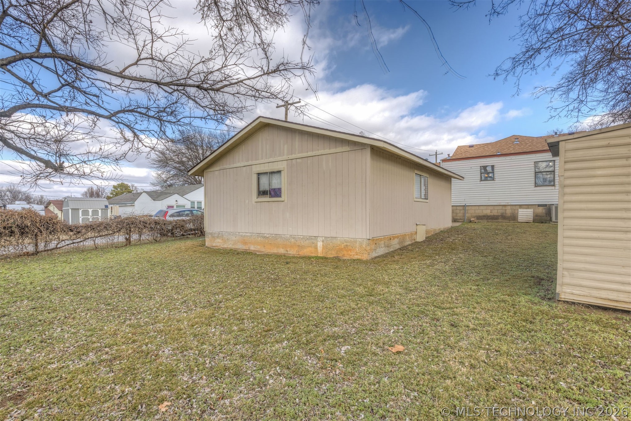1348 N Toledo Avenue Property Photo 27
