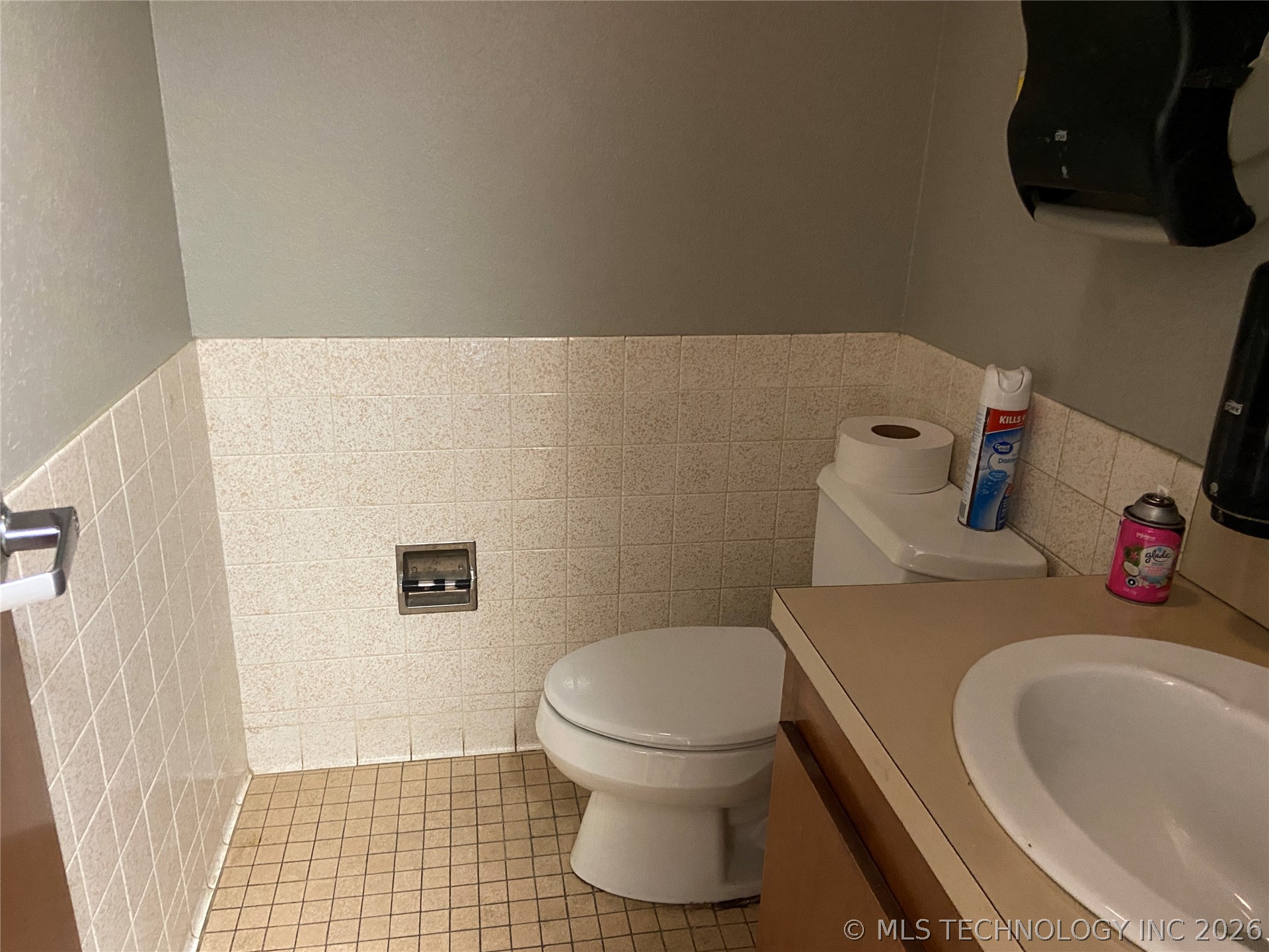 829 Elks Boulevard Property Photo 15