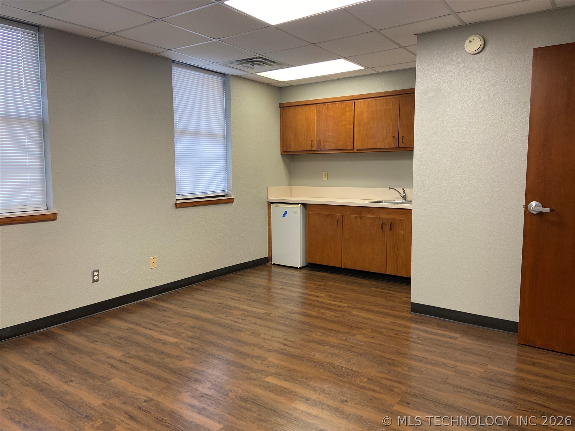 829 Elks Boulevard Property Photo 16