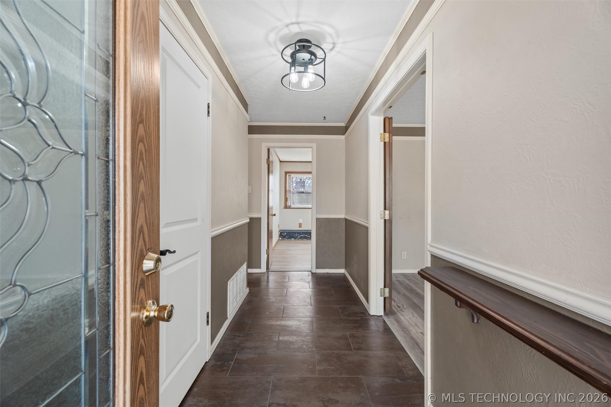 1613 Harned Drive Property Photo 3