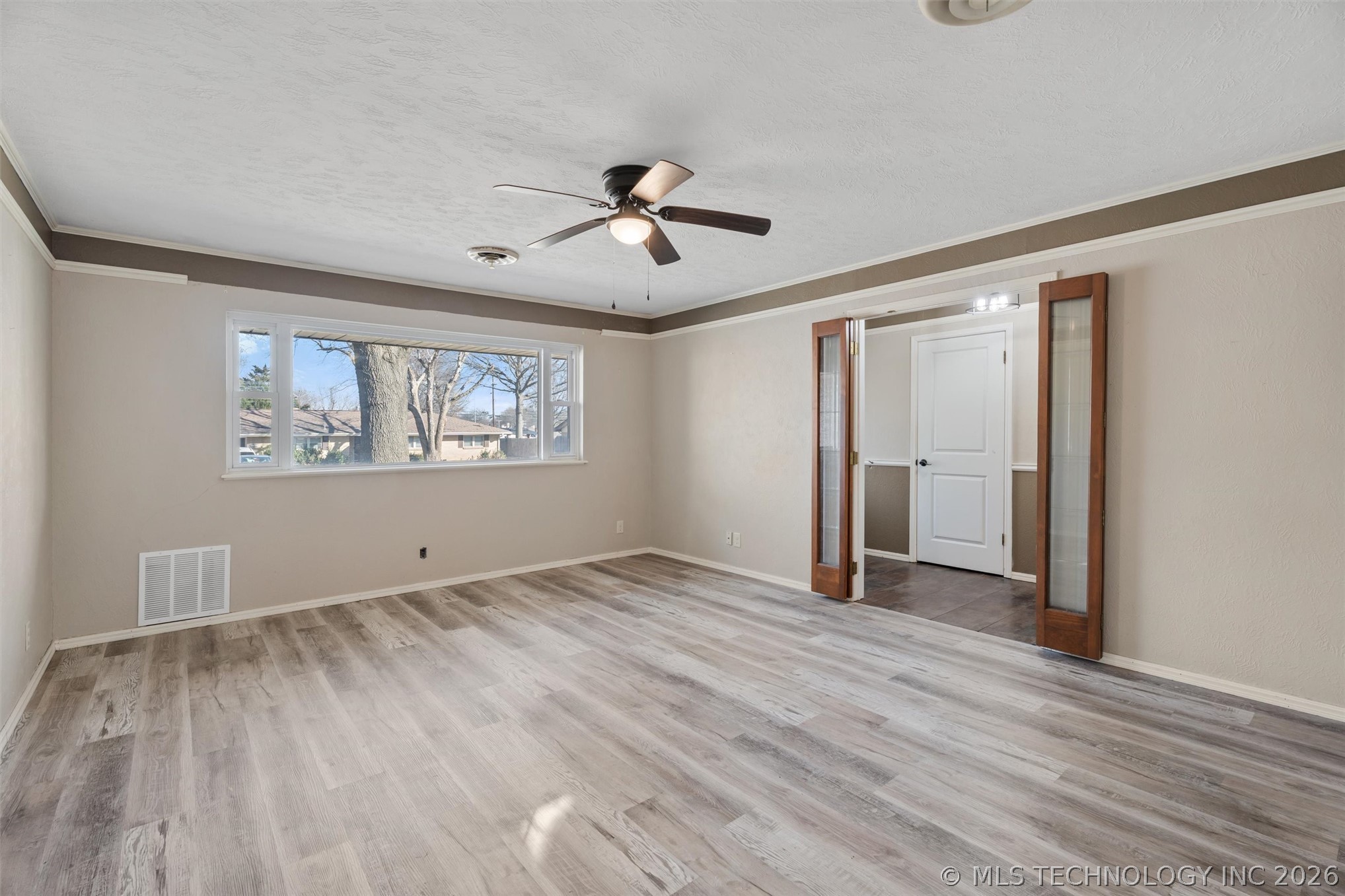 1613 Harned Drive Property Photo 4