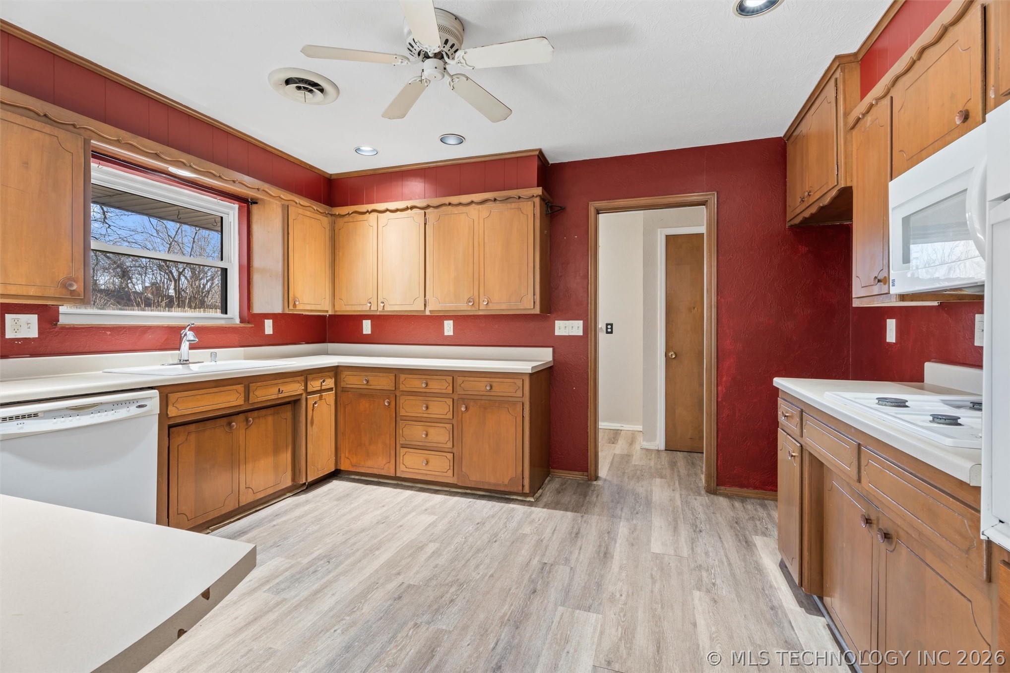 1613 Harned Drive Property Photo 11