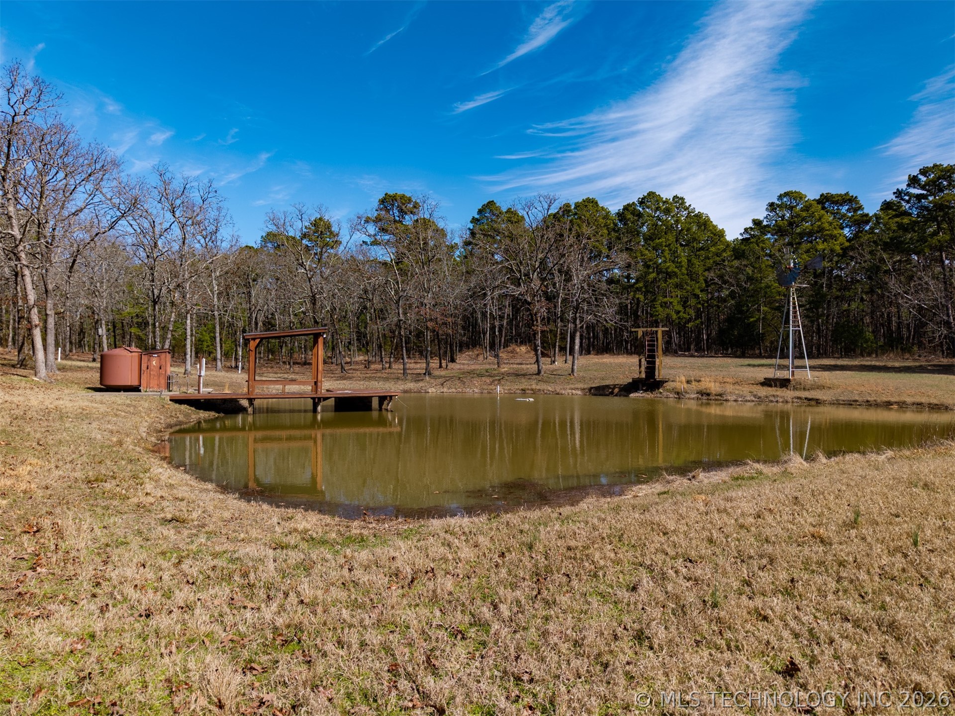 386 Ne A Property Photo 5