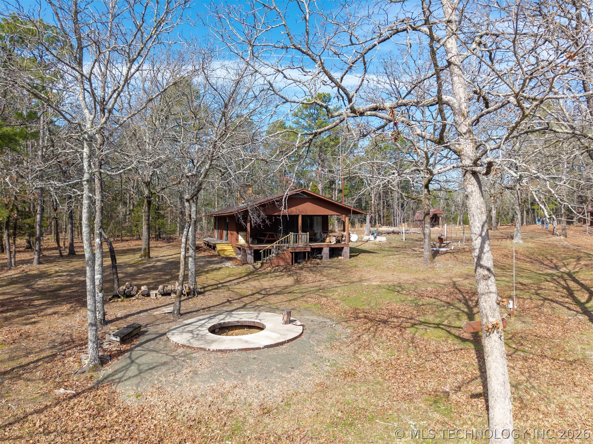 386 Ne A Property Photo 8