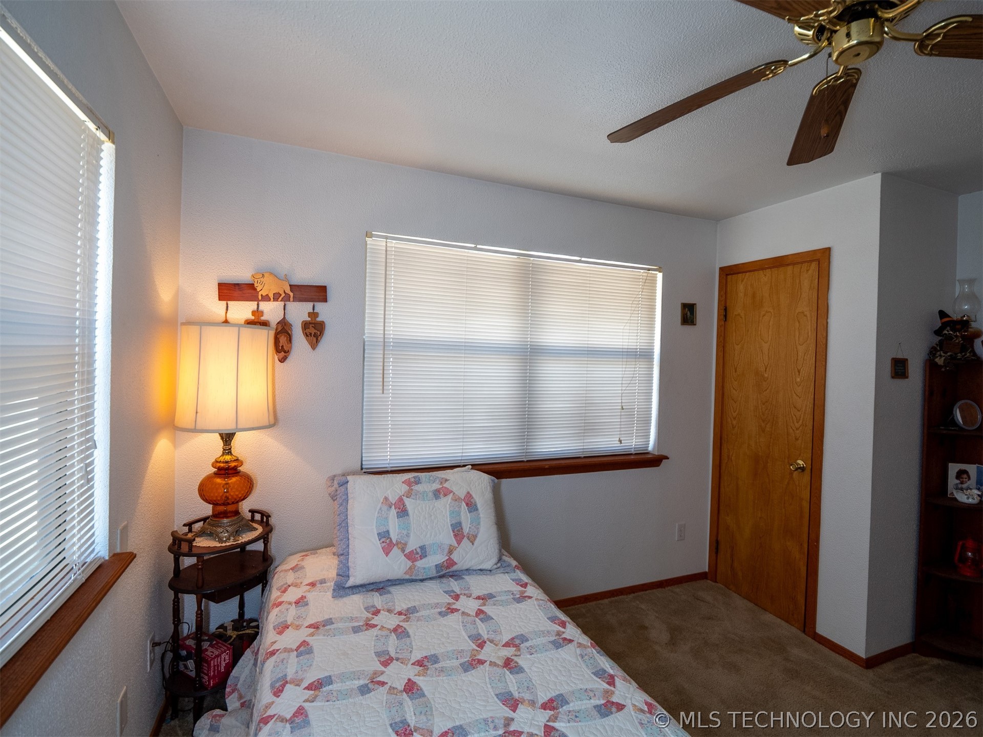 386 Ne A Property Photo 63