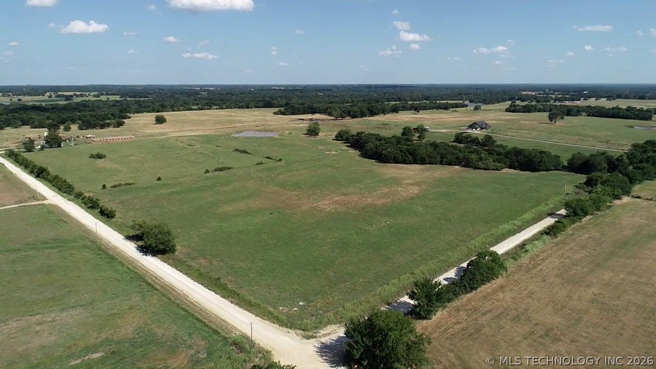 4168 Armstrong Academy Property Photo 5