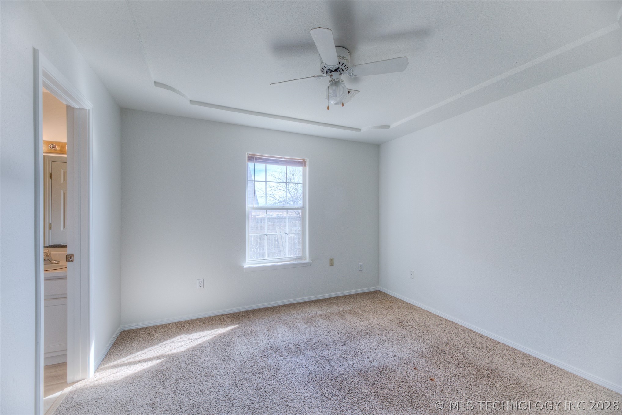 1712 W 57th Place Property Photo 14