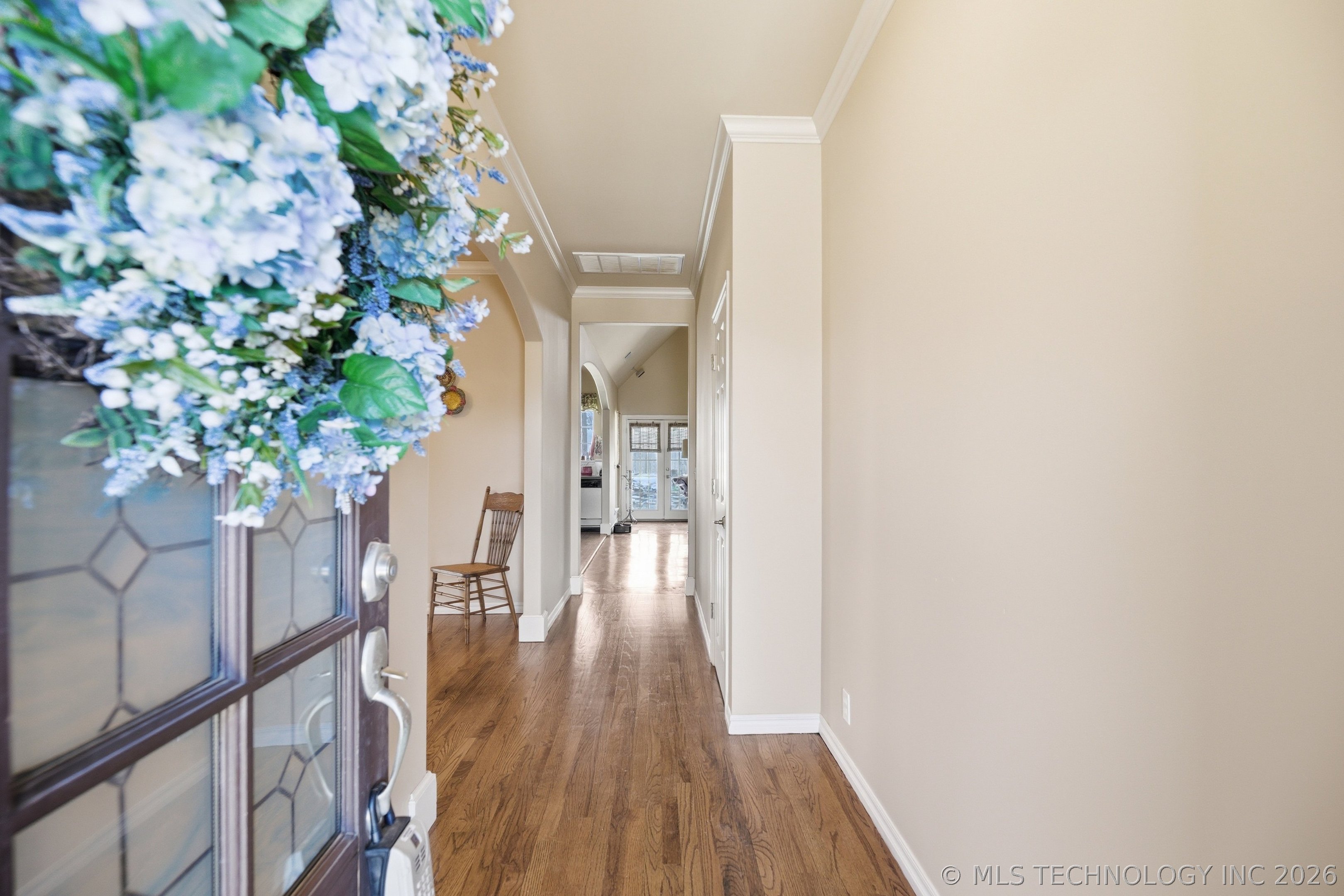 3907 S 74th West Avenue Property Photo 3