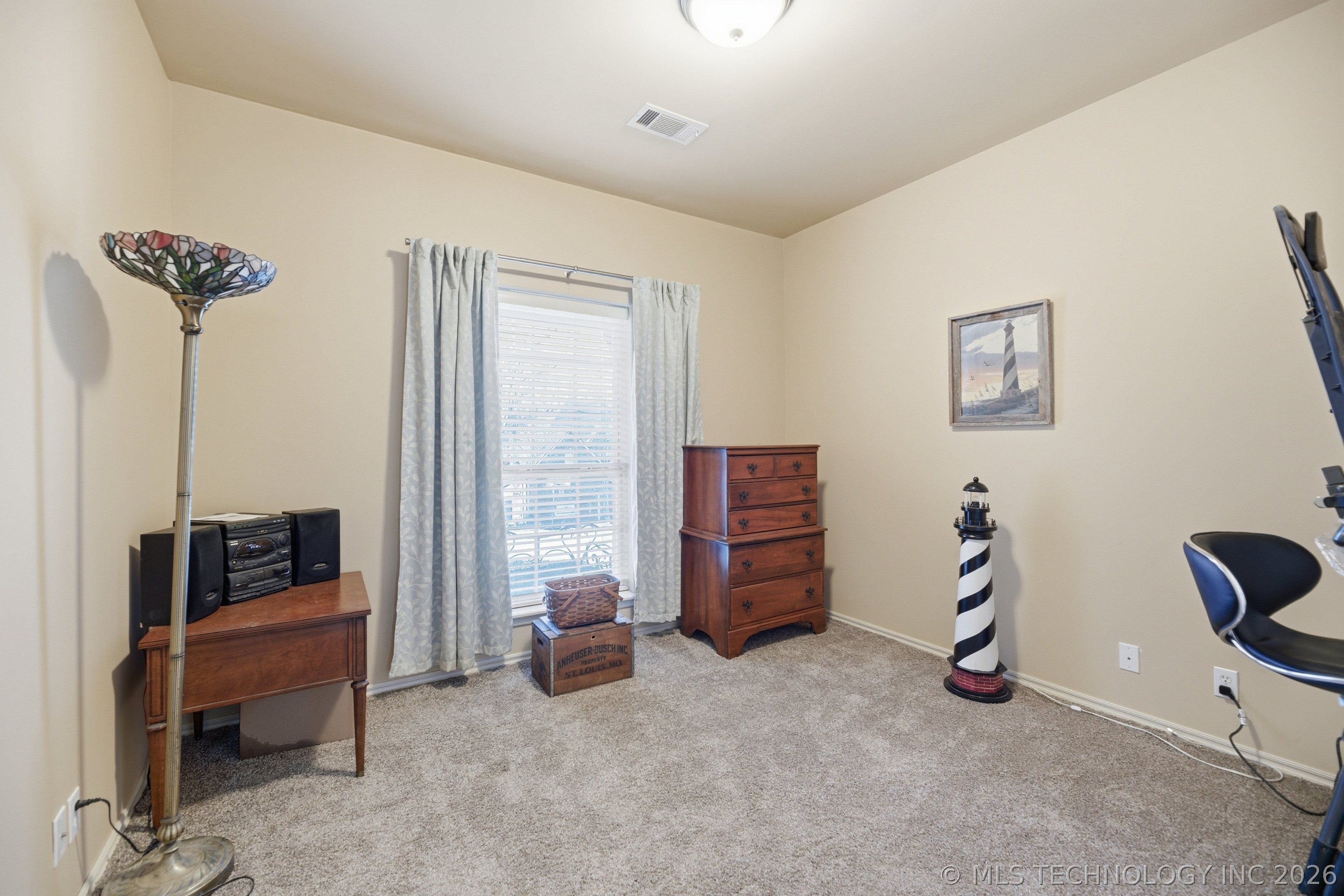 3907 S 74th West Avenue Property Photo 15