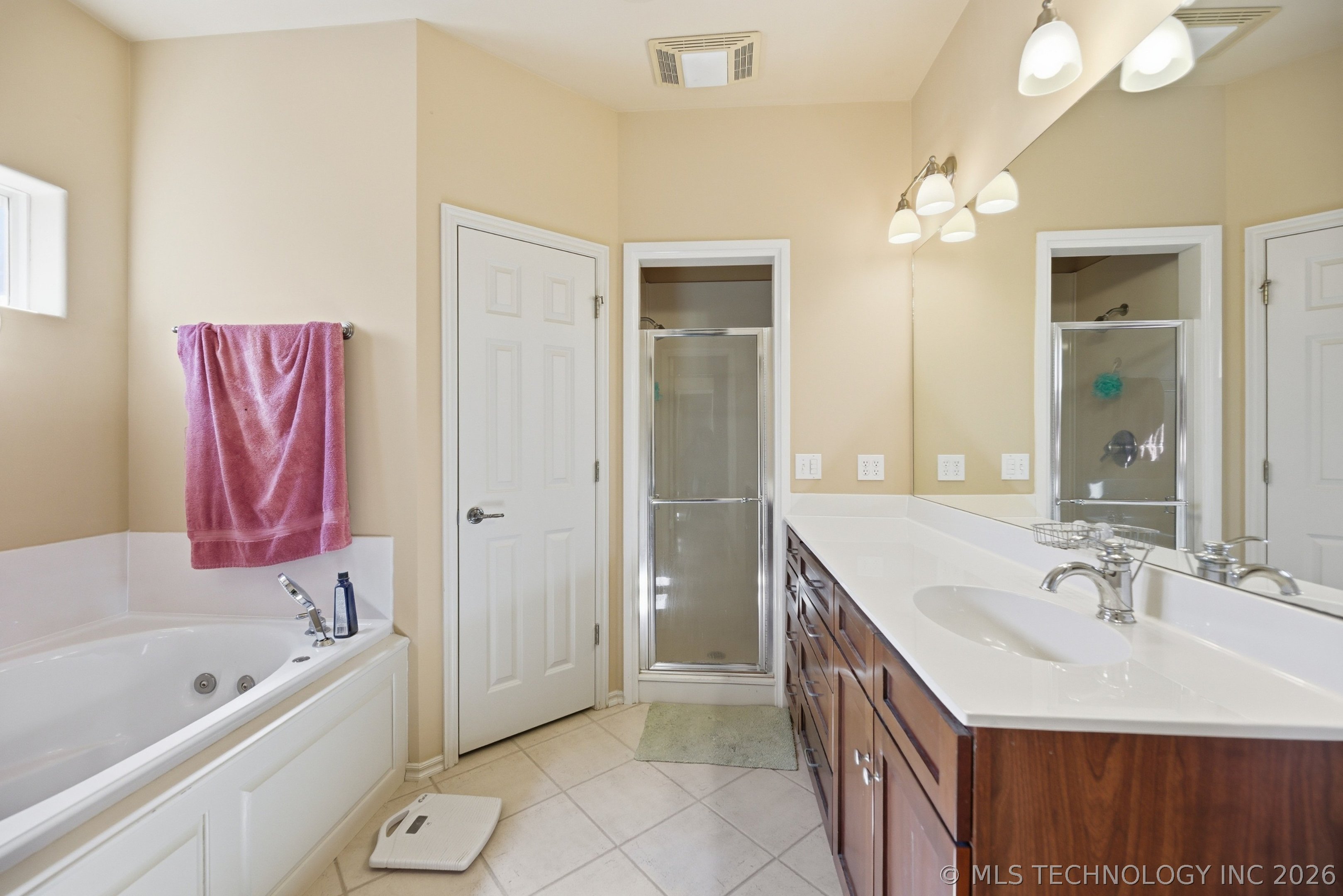 3907 S 74th West Avenue Property Photo 20