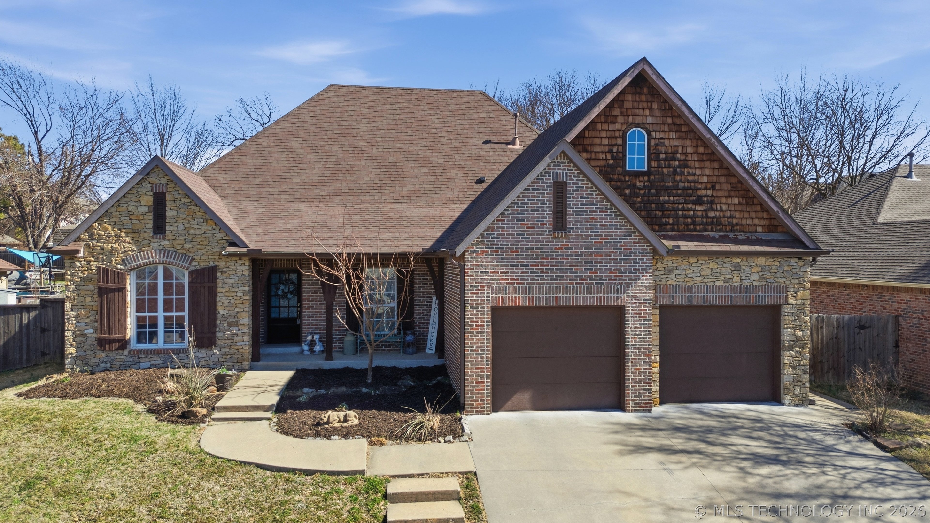 3907 S 74th West Avenue Property Photo 27