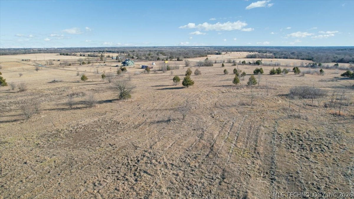 001 Treaty Property Photo 6