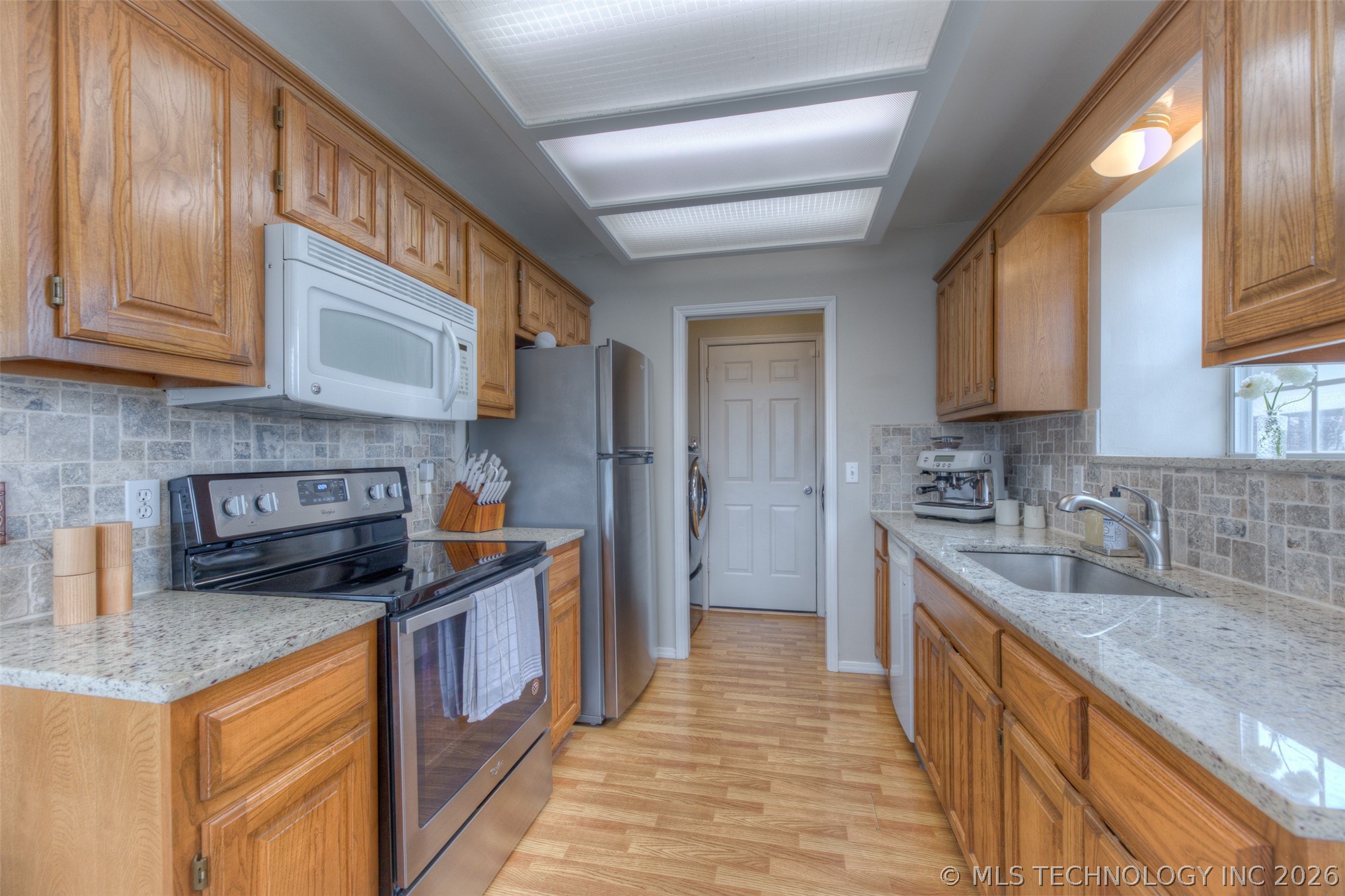 13209 S 85th East Place Property Photo 4