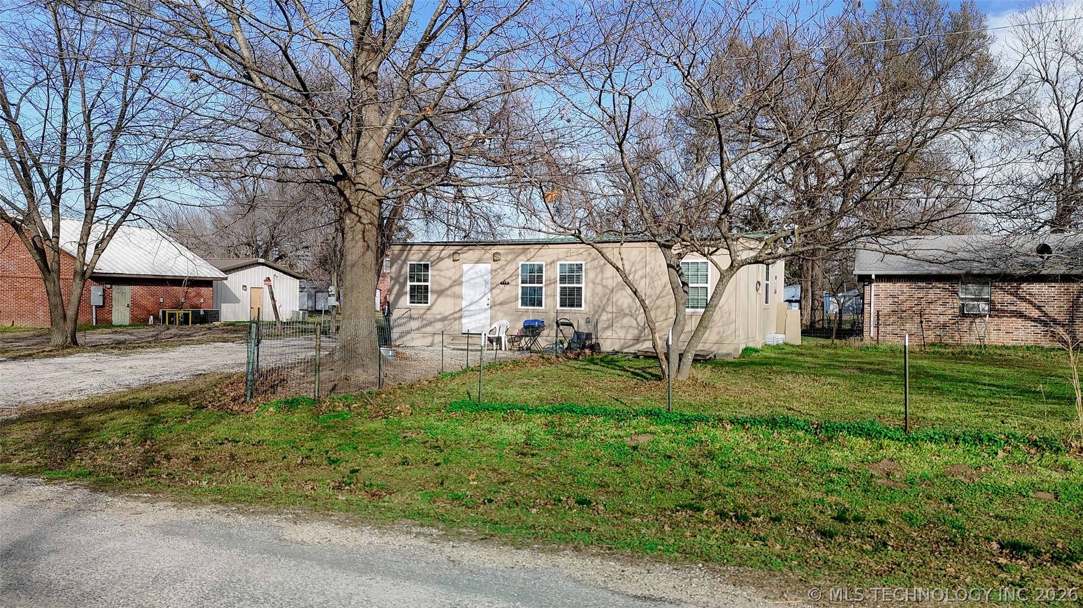 125 S Highschool Avenue Property Photo 28