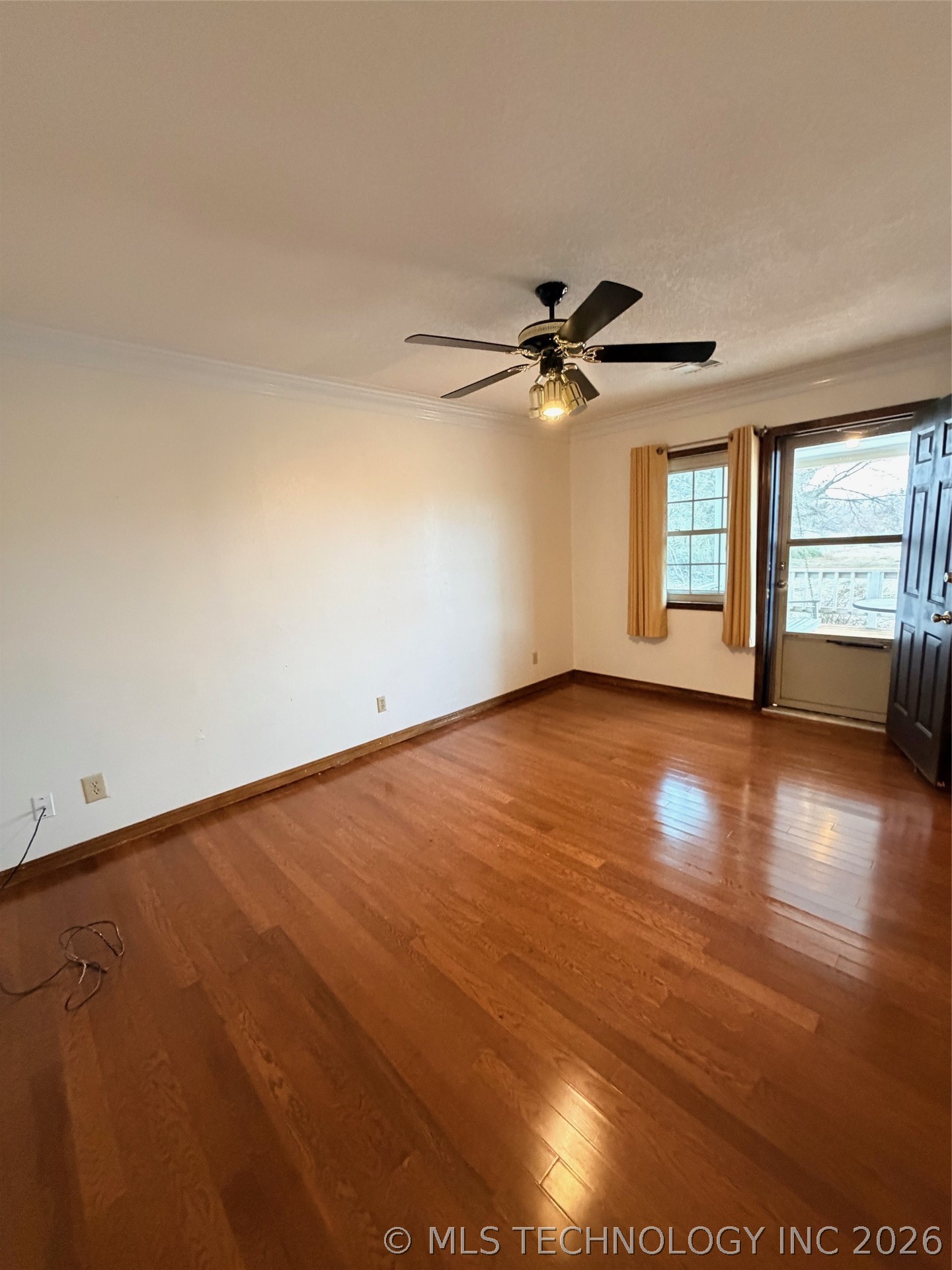 2009 N Hillcrest Drive Property Photo 16