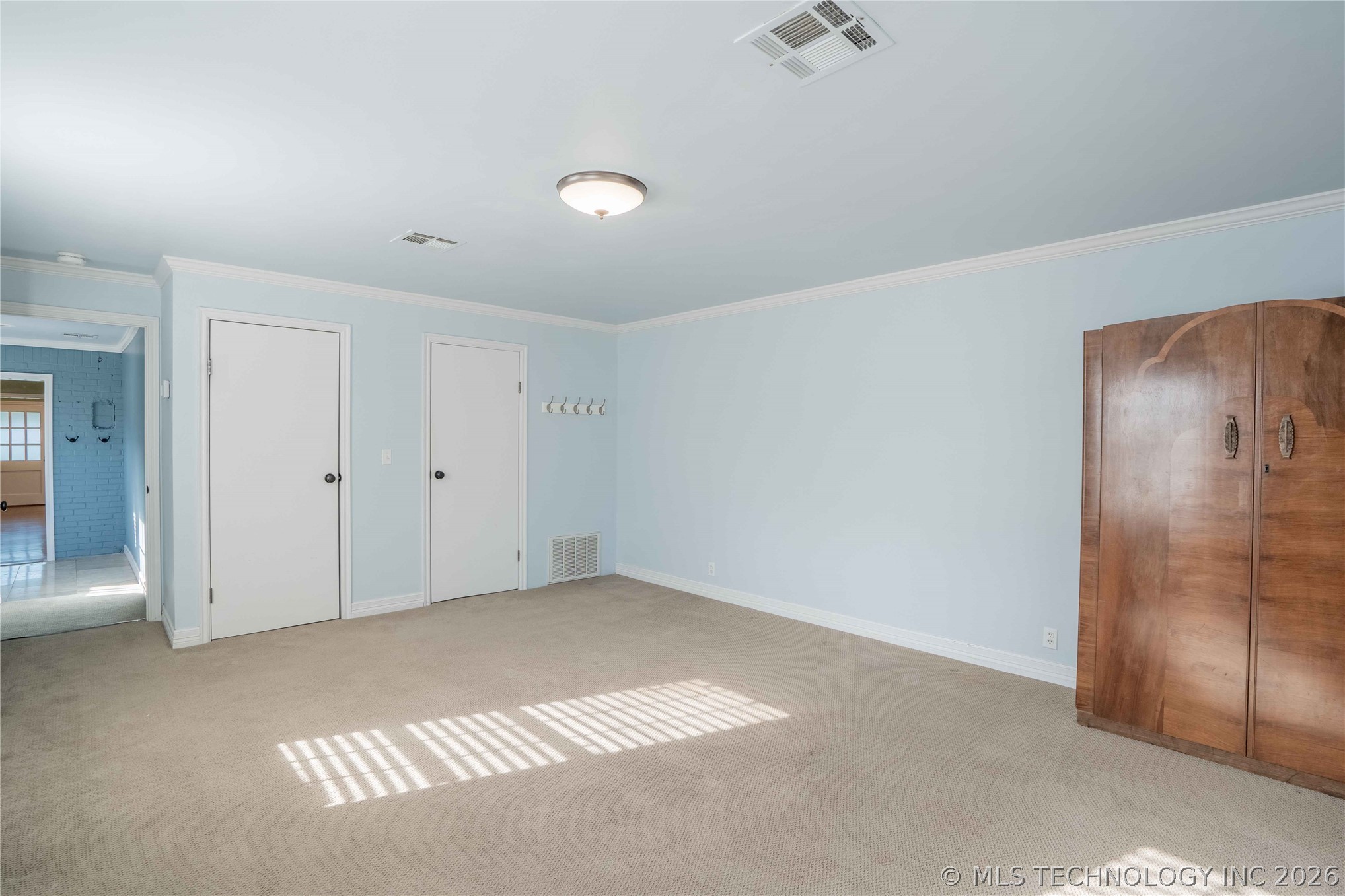 1535 S Atlanta Avenue Property Photo 13