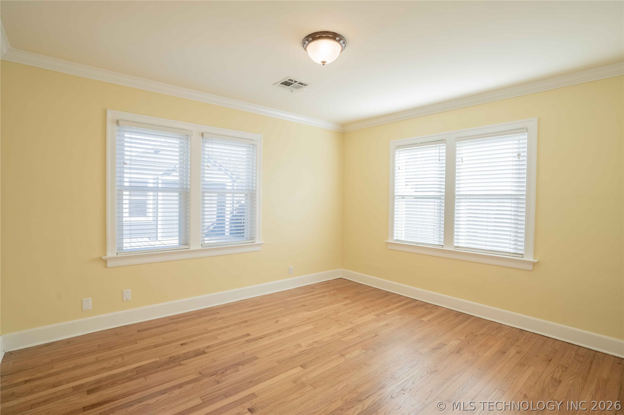 1535 S Atlanta Avenue Property Photo 15