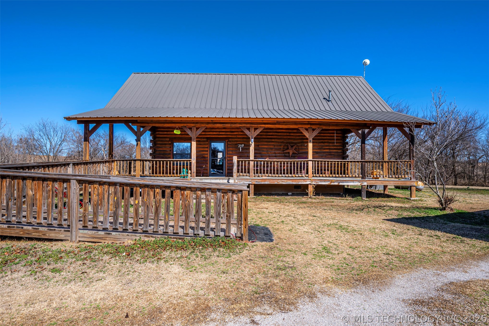 681 House Creek Property Photo 8