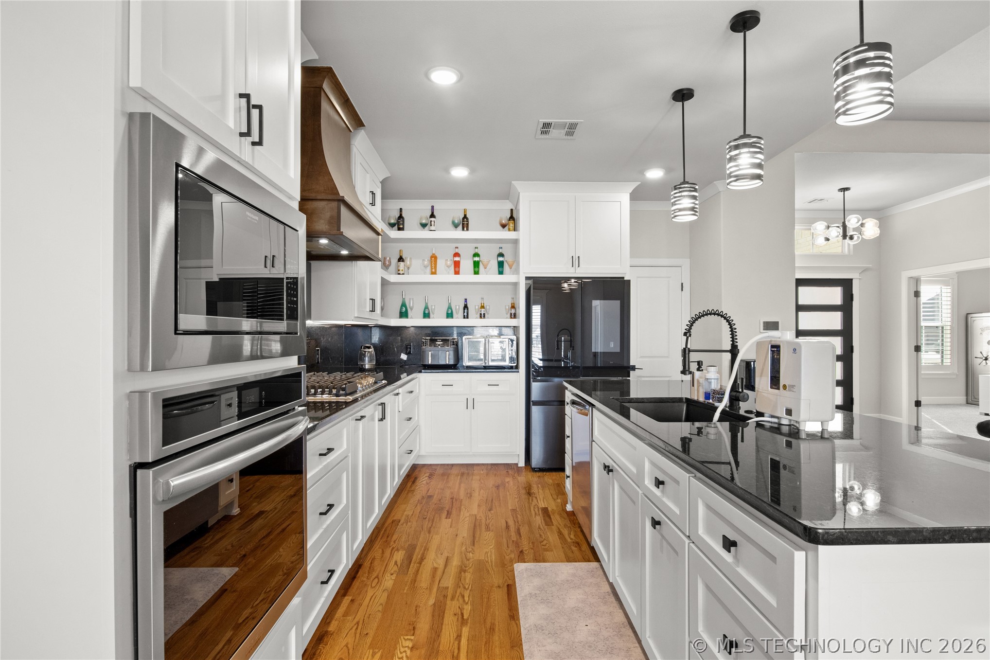 8202 N 150th East Avenue Property Photo 12