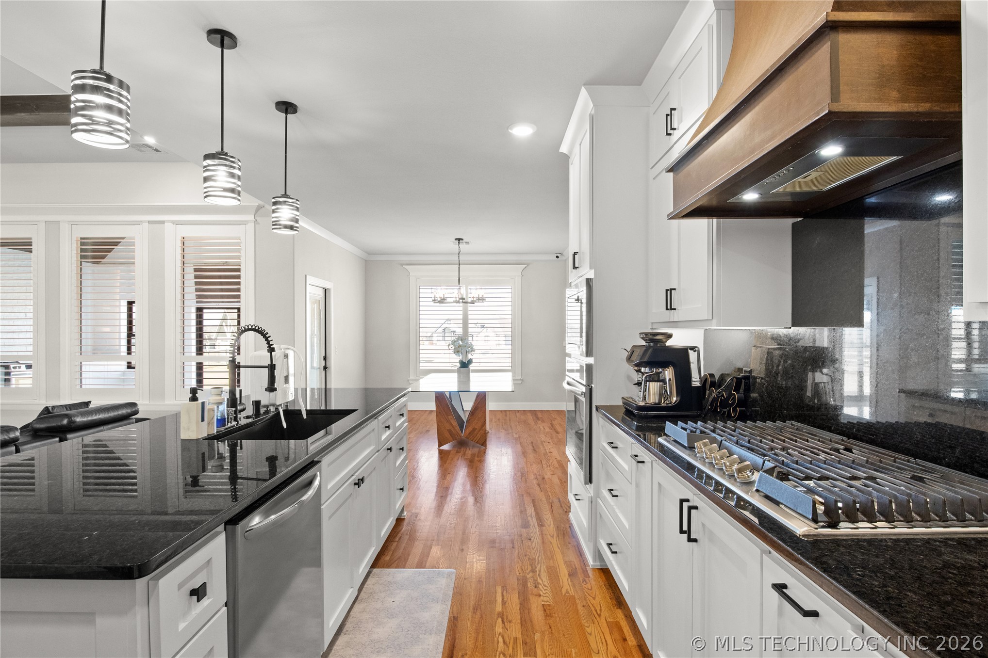 8202 N 150th East Avenue Property Photo 15