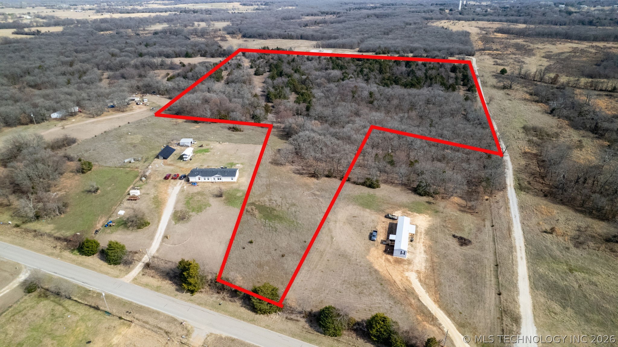 00 Bridgeview Property Photo 4