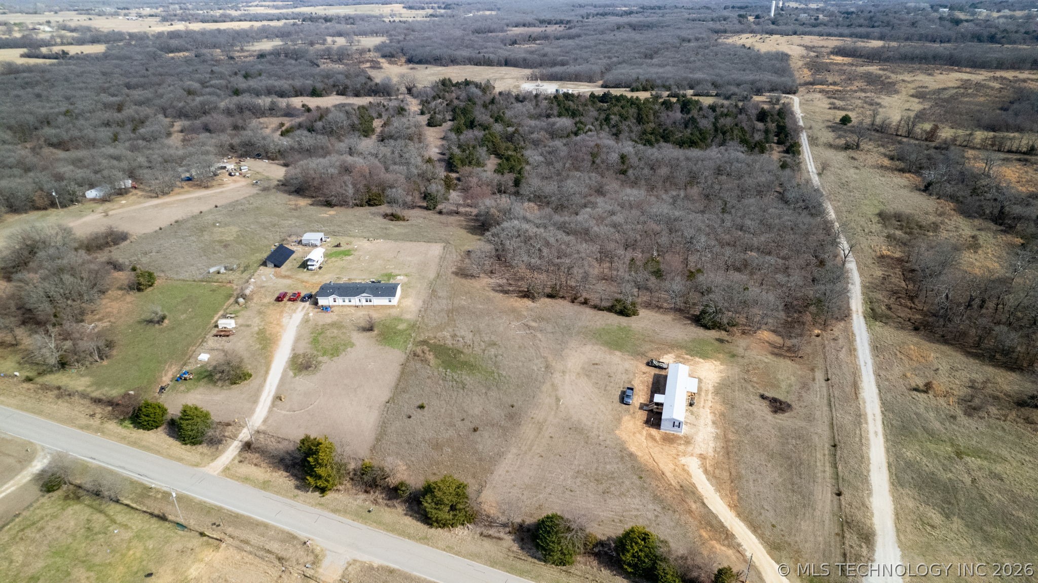 00 Bridgeview Property Photo 8