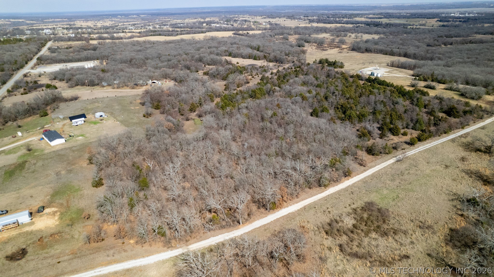 00 Bridgeview Property Photo 9