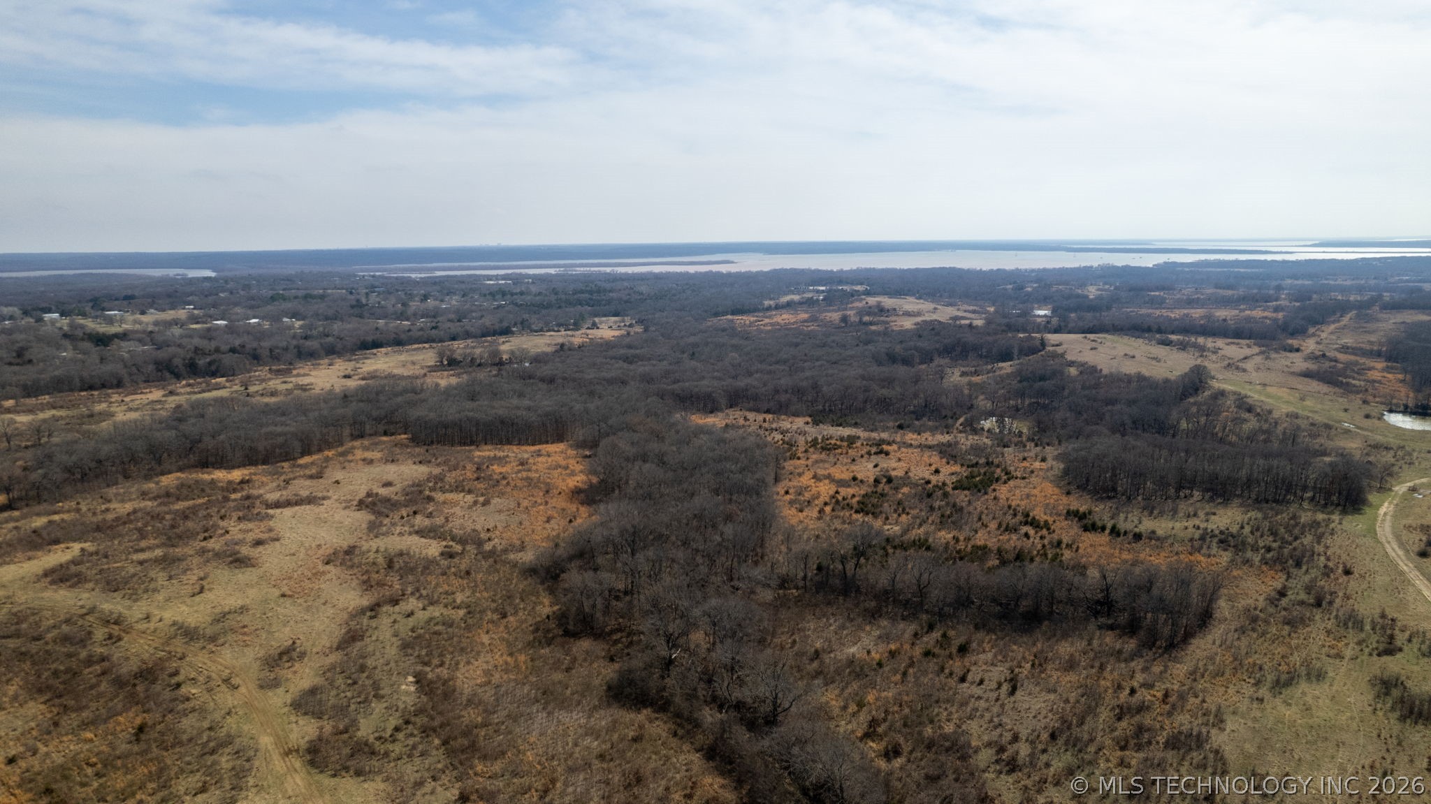 00 Bridgeview Property Photo 11