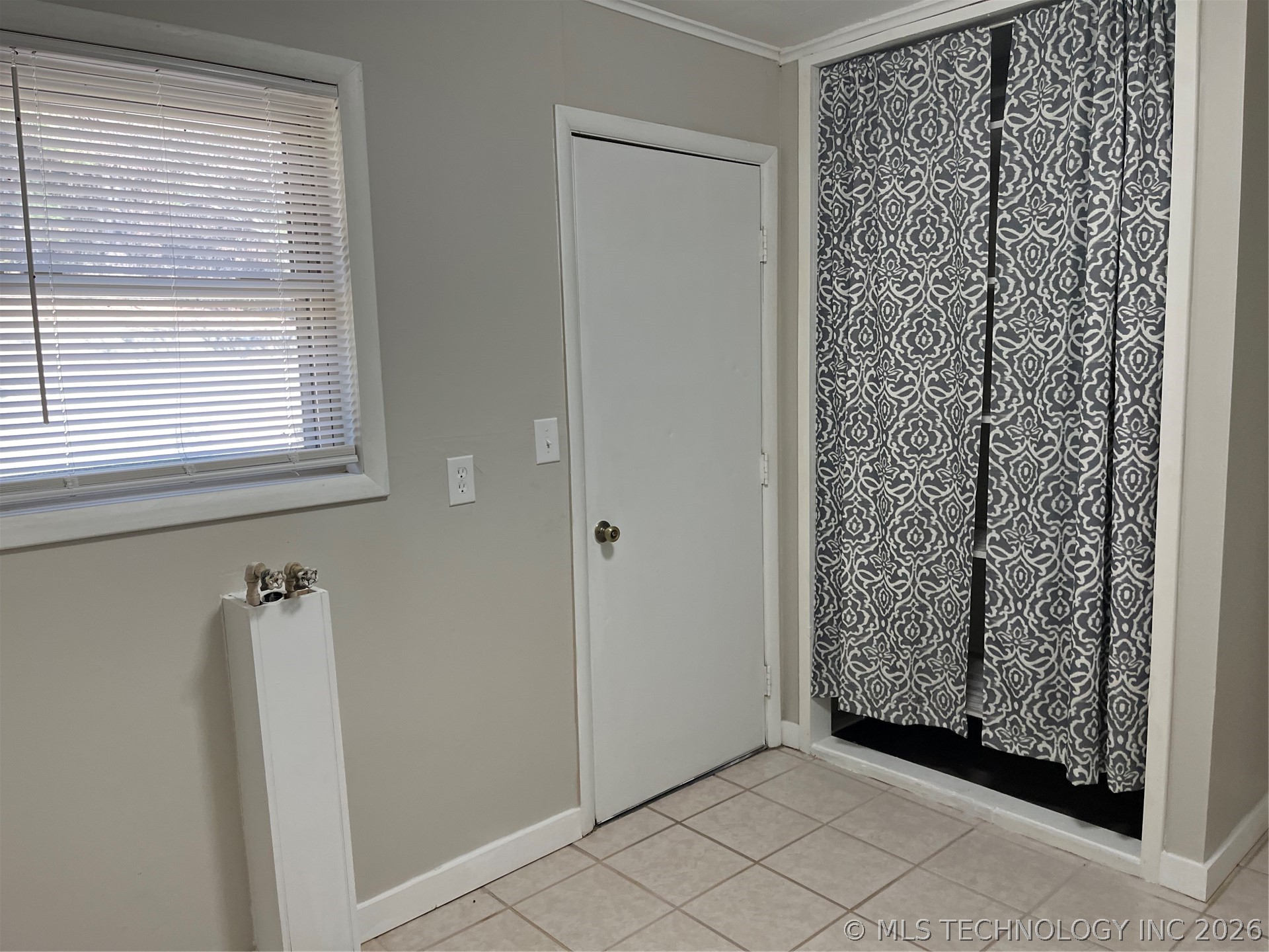 205 Park Place S Property Photo 50