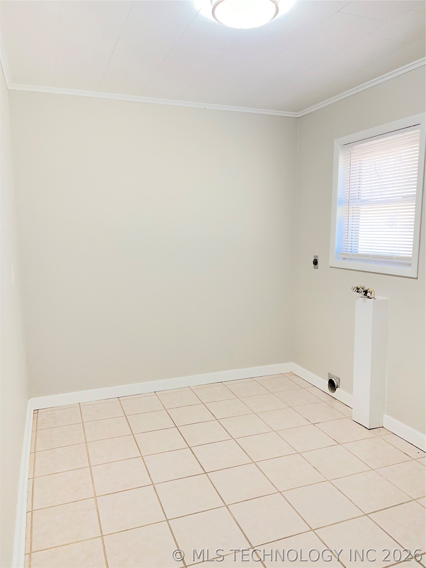205 Park Place S Property Photo 53