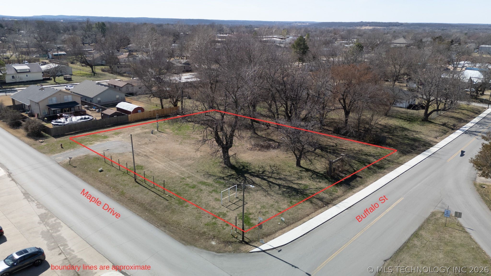 632 E Buffalo Street Property Photo 1