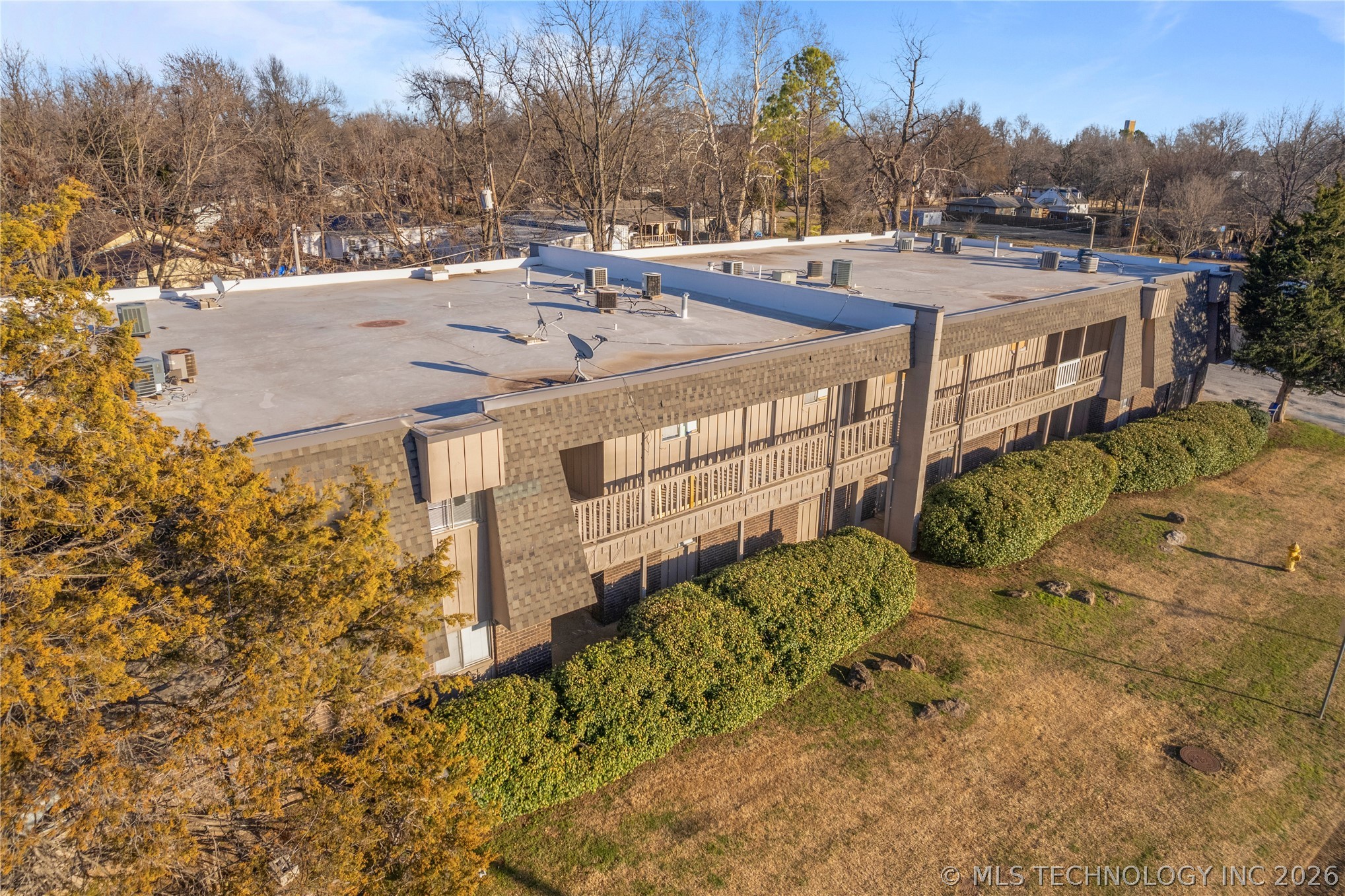 5623 S Quincy Avenue Property Photo 13