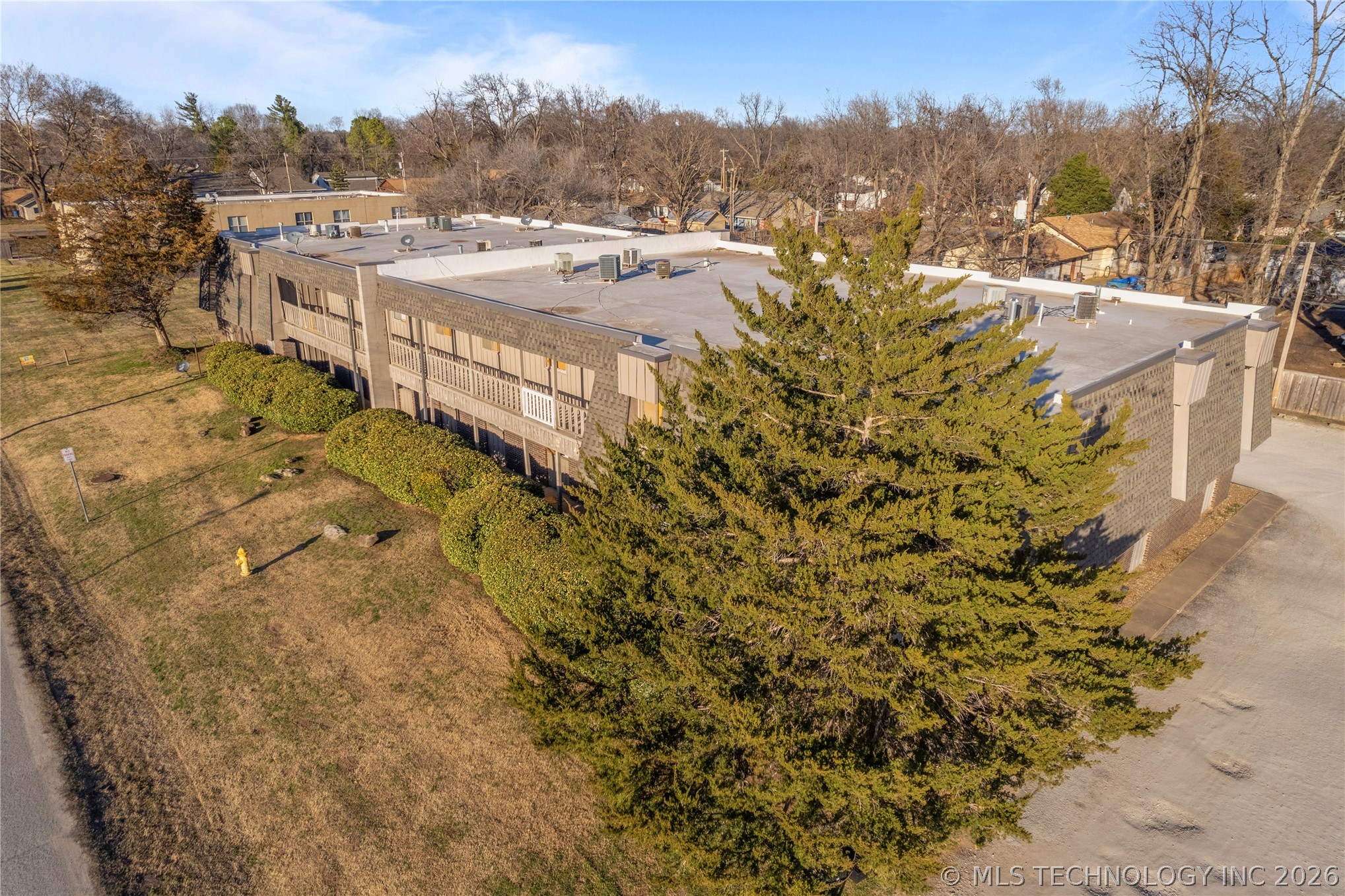 5623 S Quincy Avenue Property Photo 25