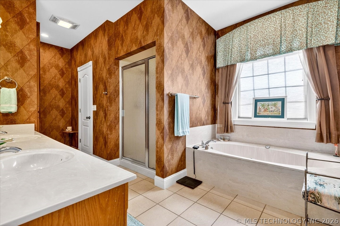 2501 Kingston Drive Property Photo 23